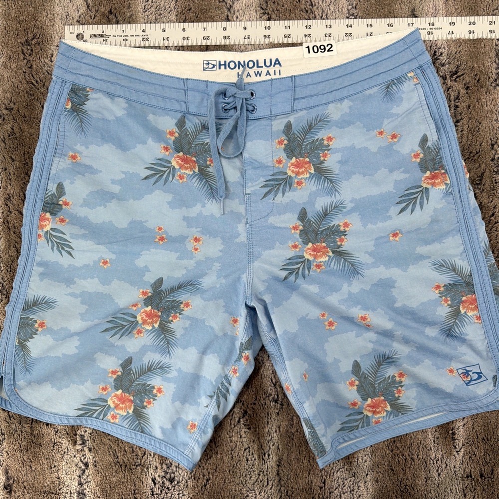 Honolua Surf Co. Men's Board Swim Shorts, Size 34x8 Maui Hawaii Hawaiian Floral